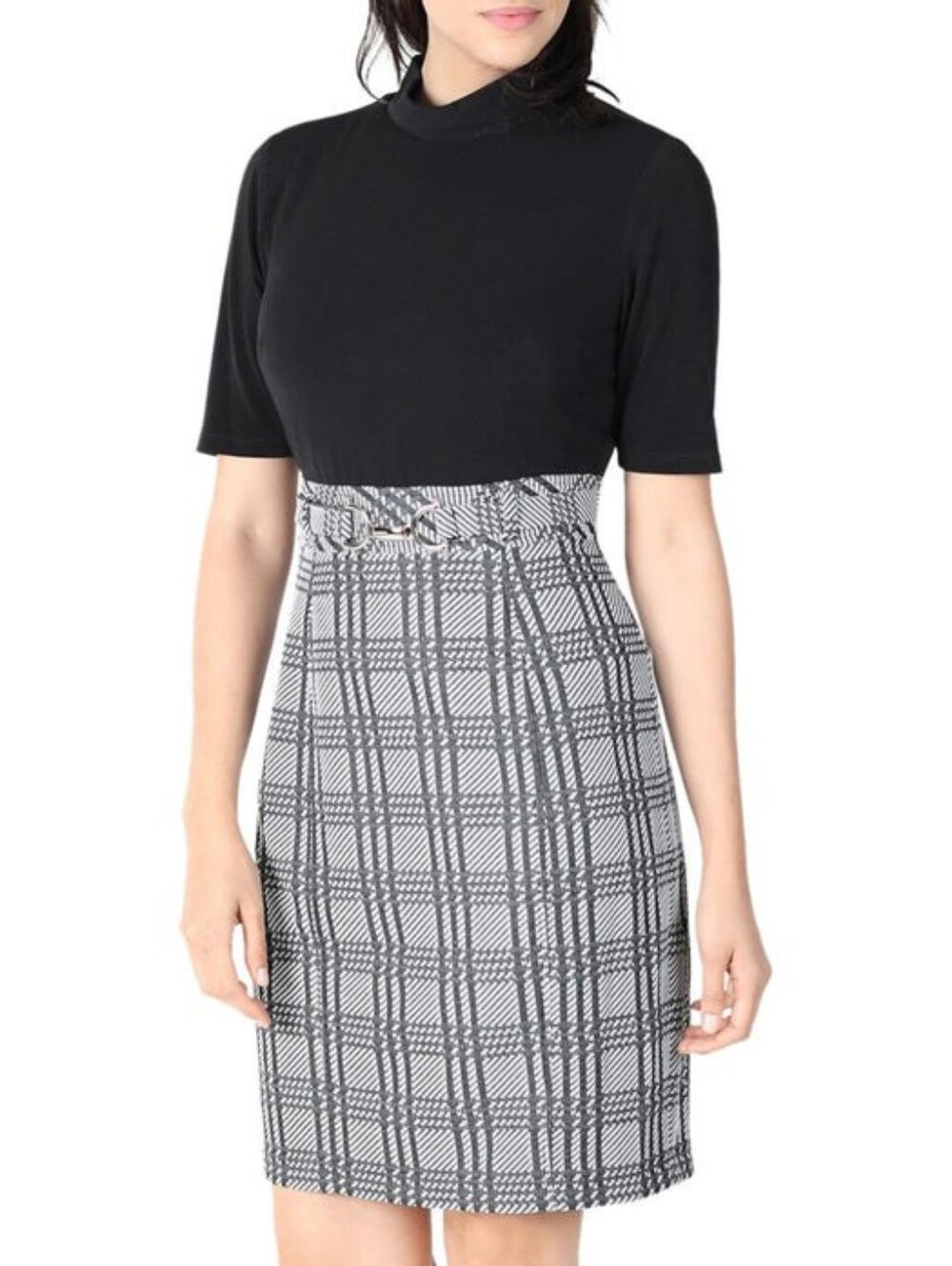 Signature By Robbie Bee Black Belted Short Sleeve Mock Neck Above The Knee Dress